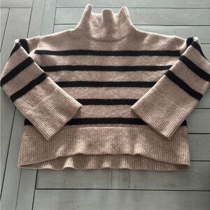the RESET | R Label Magic Mock Neck Sweater Tan Black